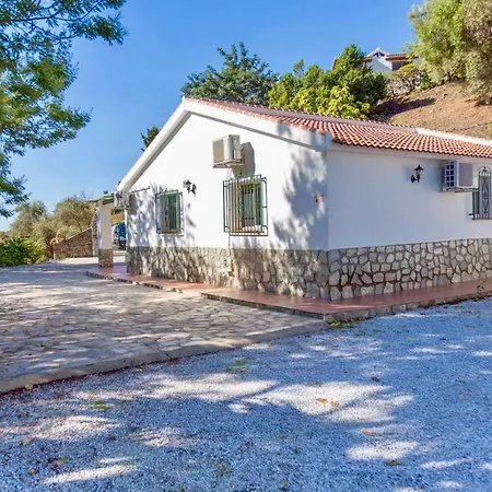 Casa Lirios Villa *