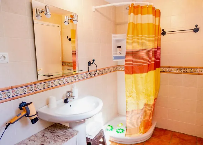Casa Lirios Cómpeta